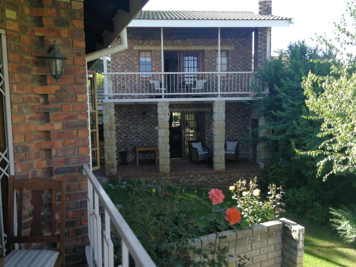 Clarens Cottages Exterior foto